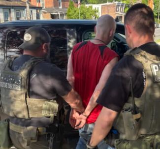 U.S. Marshals arrest fugitive Lawrence Downing